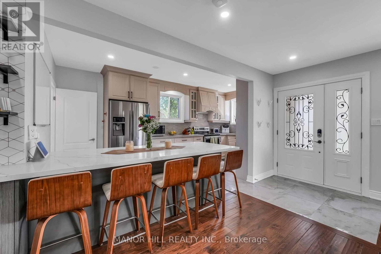 338 The Westway, Toronto, Ontario  M9R 1H2 - Photo 9 - W13207922