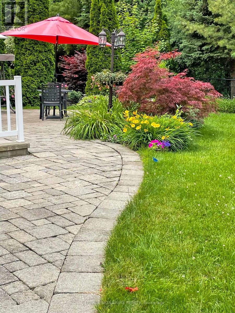 1590 Hallstone Road, Brampton, Ontario  L6Y 5K8 - Photo 47 - W13207936