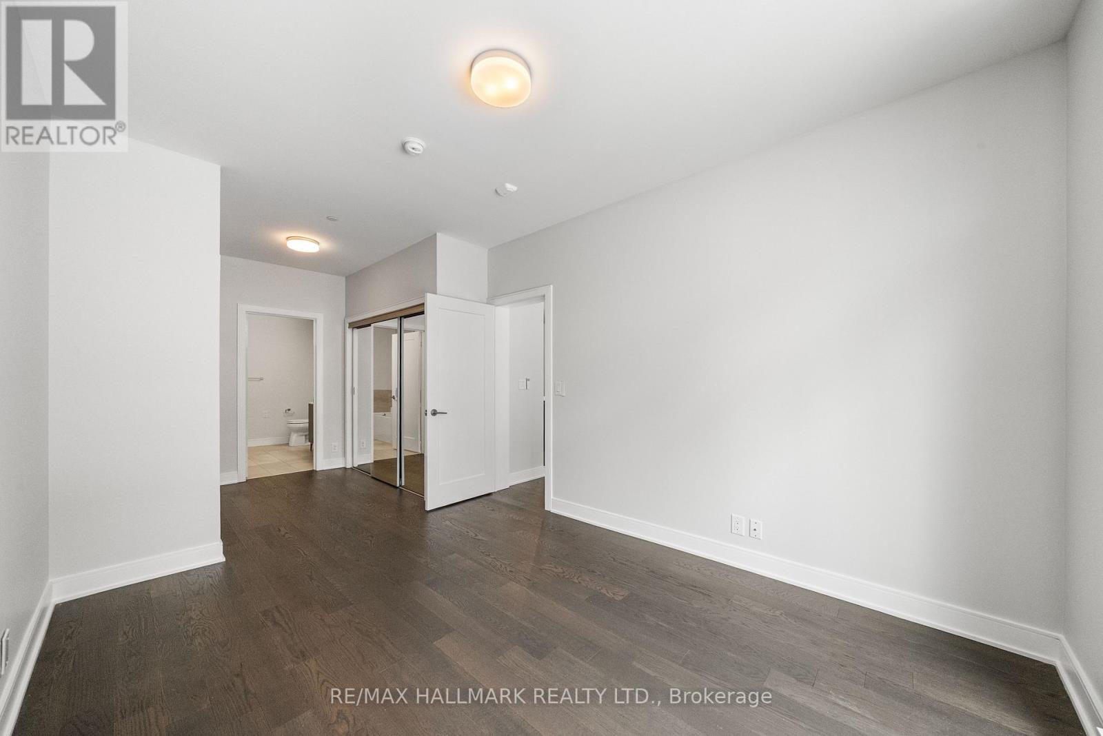 111 - 1575 Lakeshore Road W, Mississauga, Ontario  L5J 1J4 - Photo 22 - W13207958