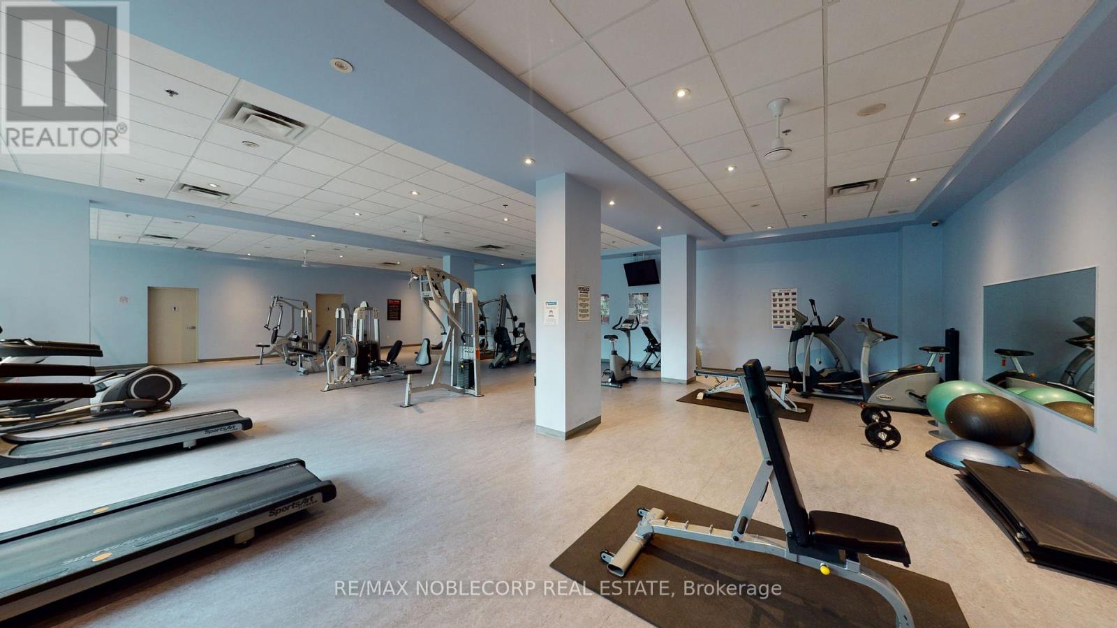 212 - 215 Queen Street E, Brampton, Ontario  L6W 0A9 - Photo 12 - W13207960