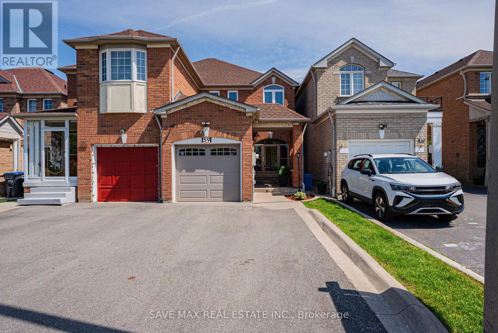 59 Olympia Crescent, Brampton, Ontario  L6X 4W2 - Photo 3 - W13208050