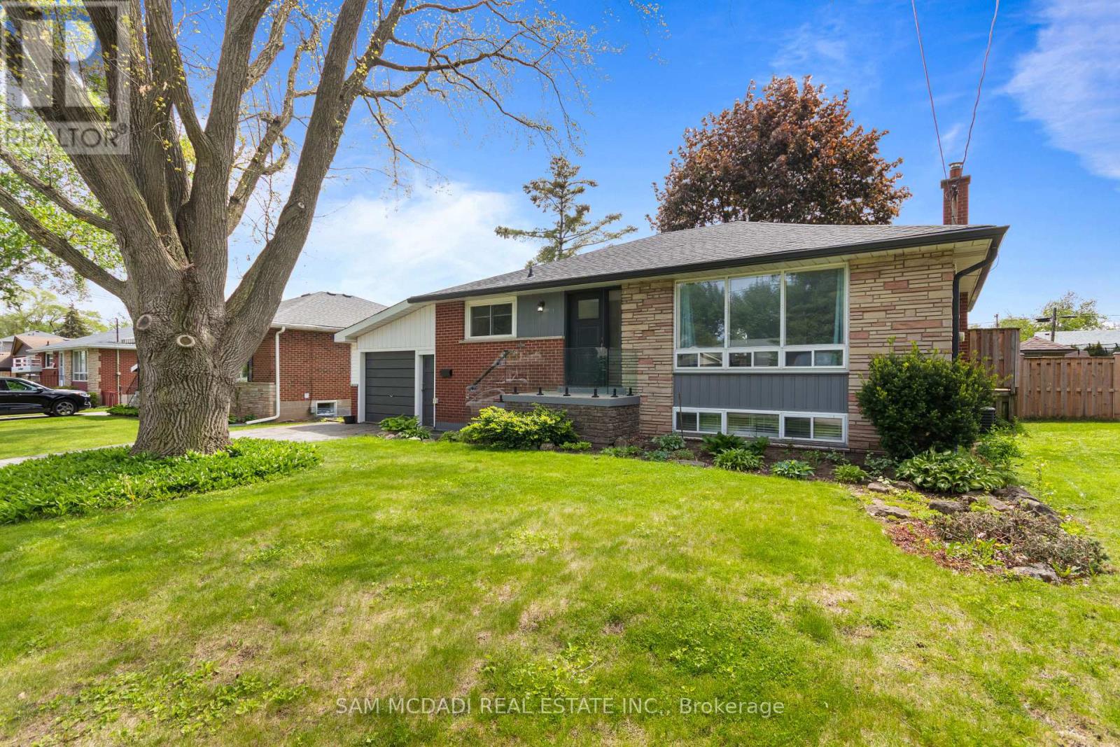 1250 DUNBAR ROAD, Burlington, Ontario