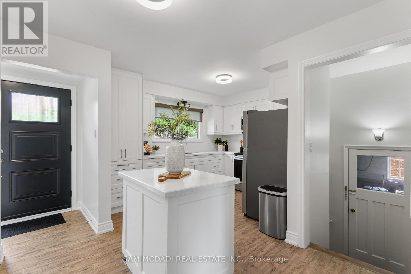 1250 Dunbar Road, Burlington, Ontario  L7P 2J9 - Photo 18 - W13208136