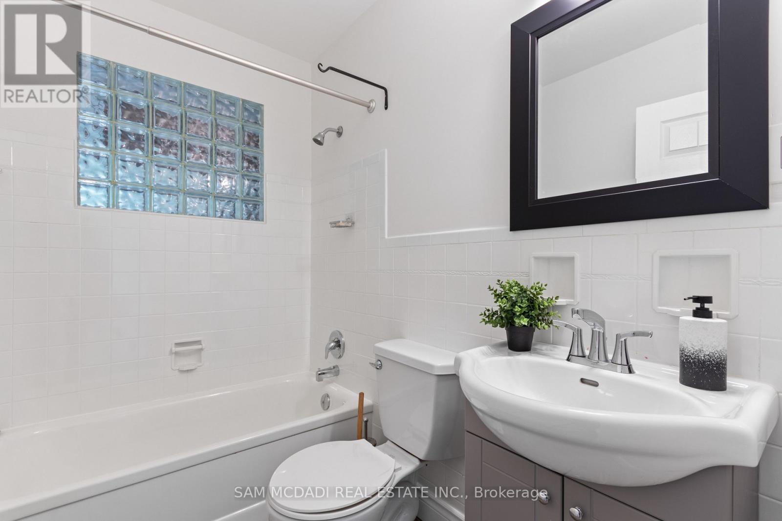 1250 Dunbar Road, Burlington, Ontario  L7P 2J9 - Photo 23 - W13208136
