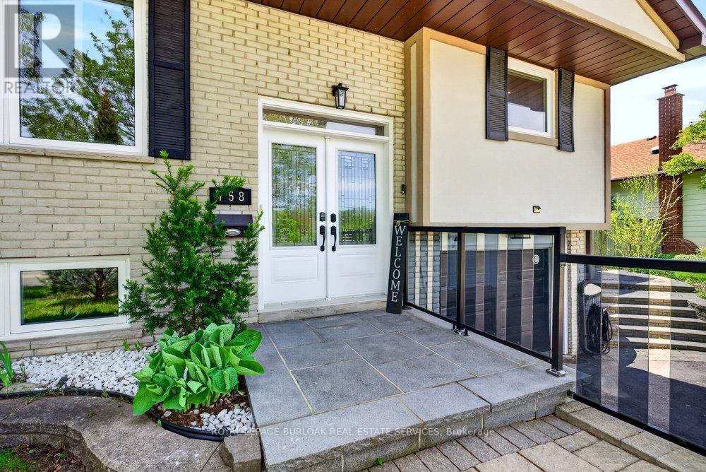 758 Francis Road, Burlington, Ontario  L7T 4A3 - Photo 4 - W13208184