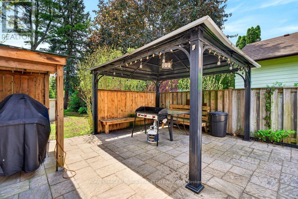 758 Francis Road, Burlington, Ontario  L7T 4A3 - Photo 42 - W13208184