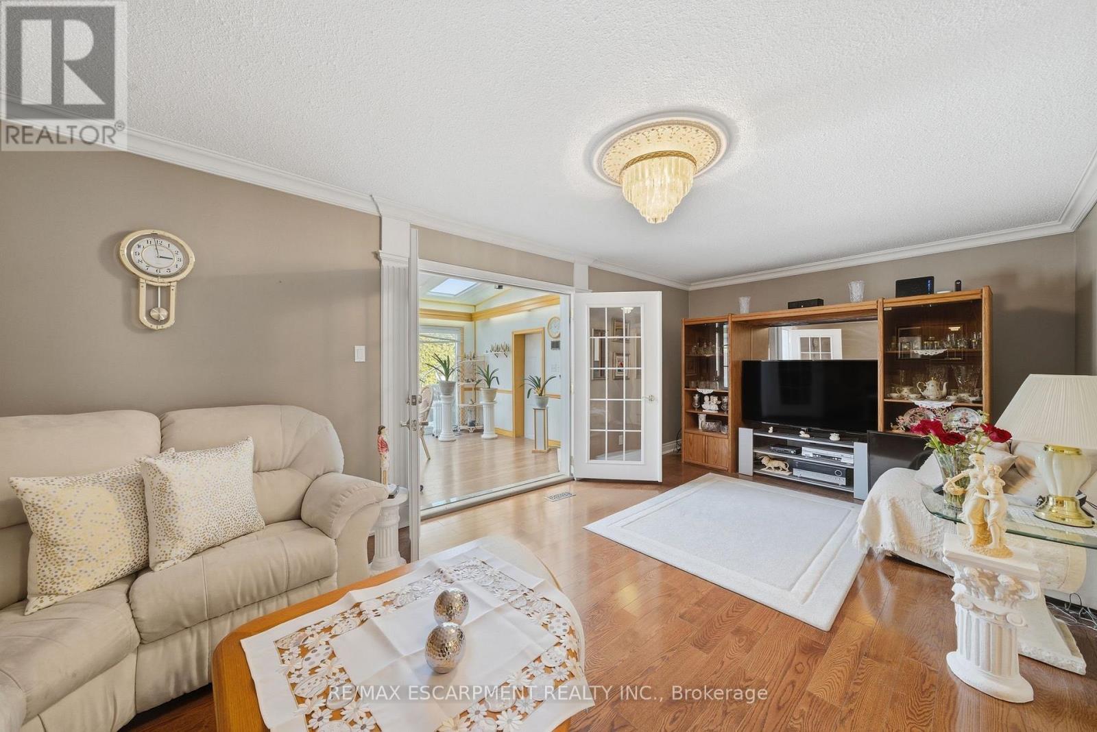 1149 Dowland Crescent, Burlington, Ontario  L7T 4C7 - Photo 28 - W13208236