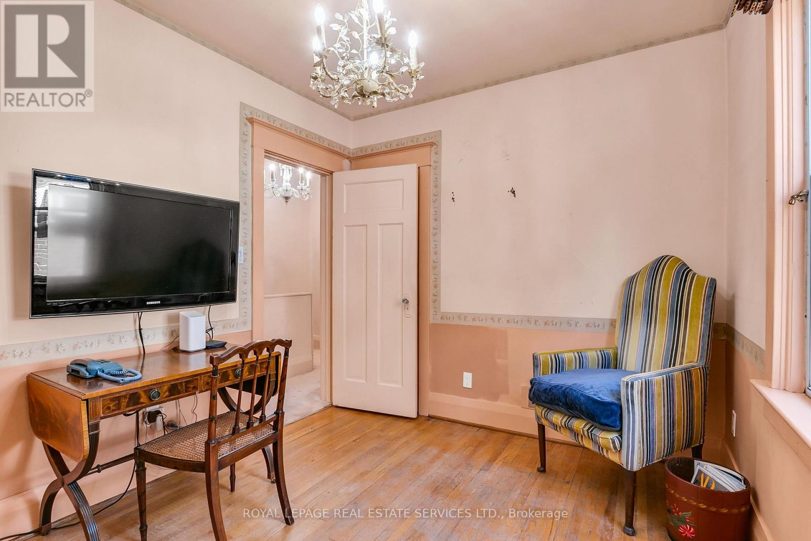 490 Willard Avenue, Toronto, Ontario  M6S 3R6 - Photo 32 - W13208276