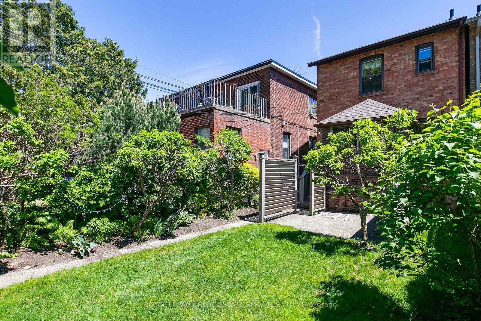490 Willard Avenue, Toronto, Ontario  M6S 3R6 - Photo 43 - W13208276