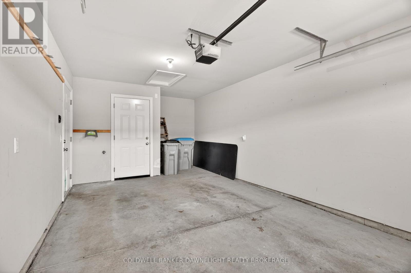18 Devon Drive, South Huron, Ontario  N0M 1S3 - Photo 37 - X13208062