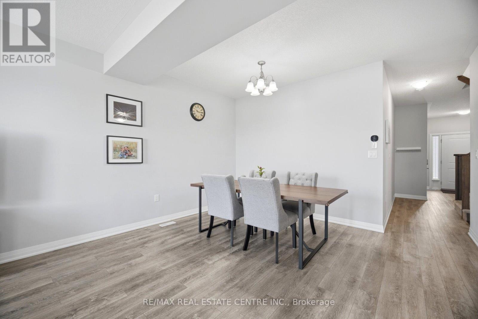 4 Laguna Village Crescent, Hamilton, Ontario  L0R 1P0 - Photo 10 - X13207904