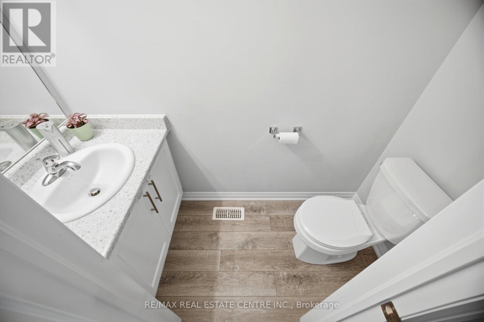 4 Laguna Village Crescent, Hamilton, Ontario  L0R 1P0 - Photo 23 - X13207904