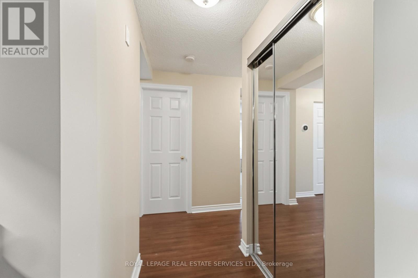205 - 970 Golf Links Road, Hamilton, Ontario  L9K 1J8 - Photo 7 - X13207994
