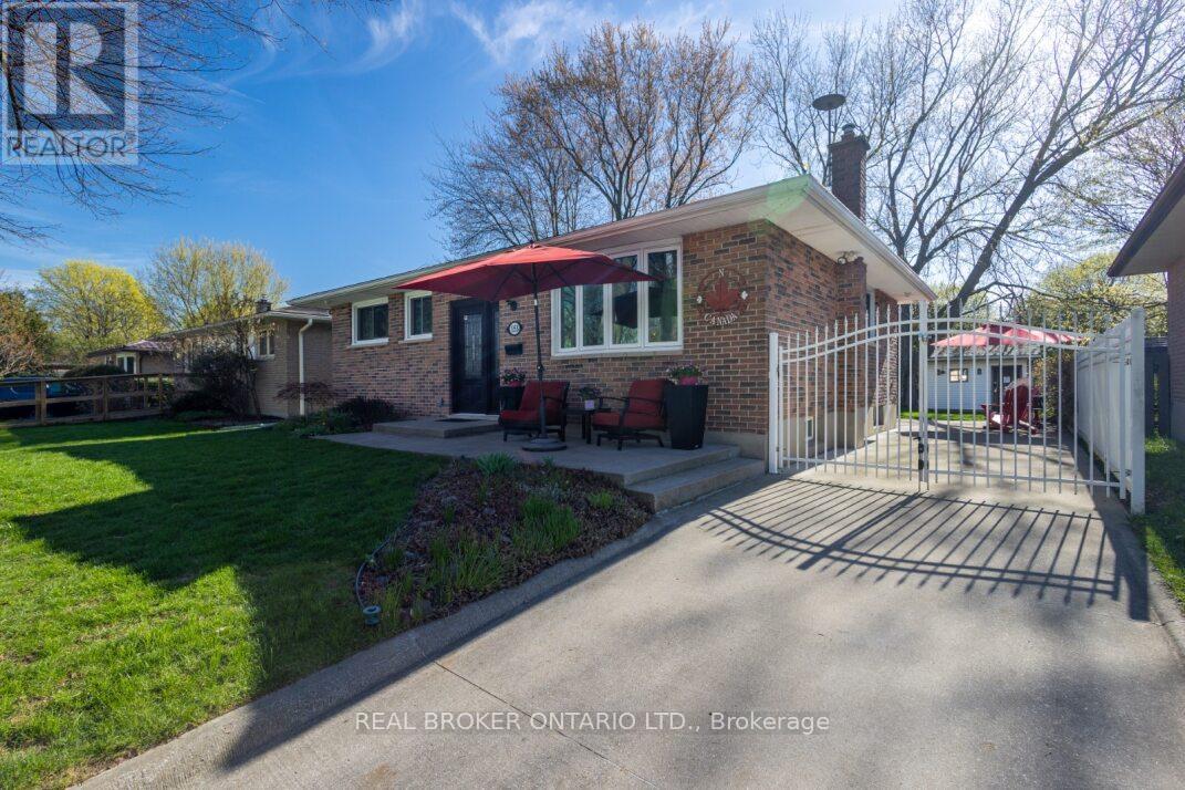 153 BAFFIN ROAD, London East, Ontario