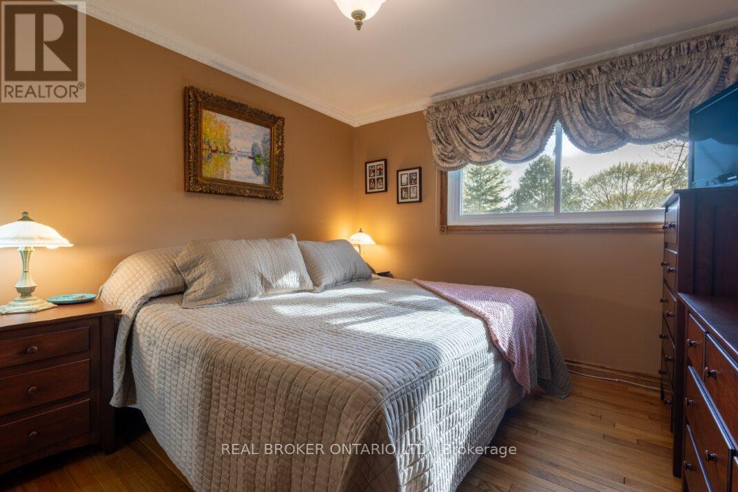 153 Baffin Road, London East, Ontario  N5V 1G2 - Photo 12 - X13208036