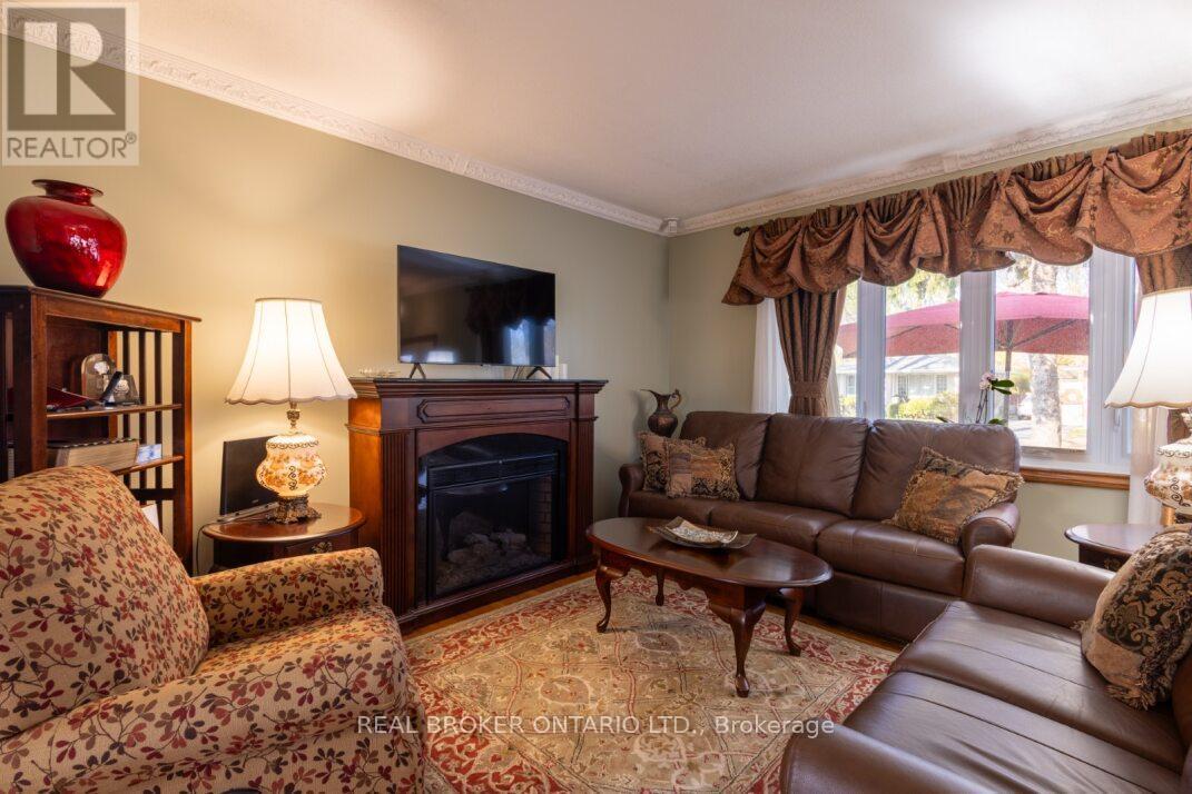 153 Baffin Road, London East, Ontario  N5V 1G2 - Photo 4 - X13208036