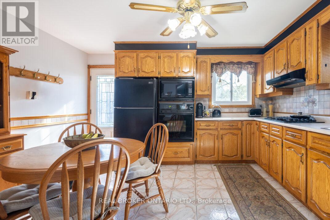 153 Baffin Road, London East, Ontario  N5V 1G2 - Photo 5 - X13208036