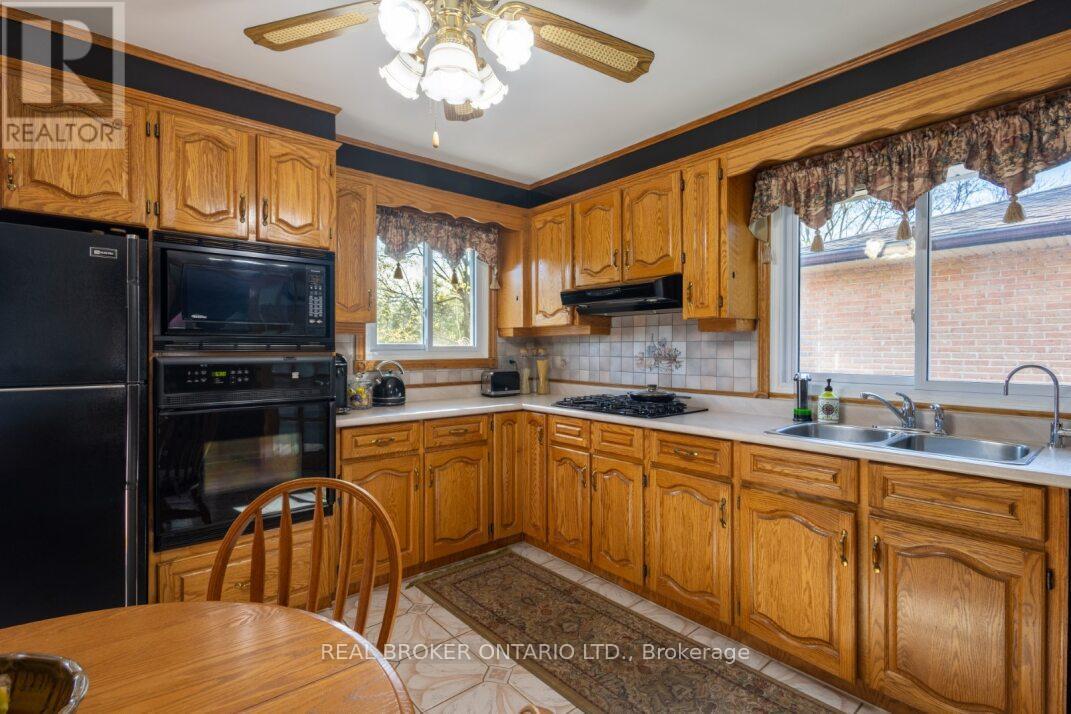 153 Baffin Road, London East, Ontario  N5V 1G2 - Photo 6 - X13208036