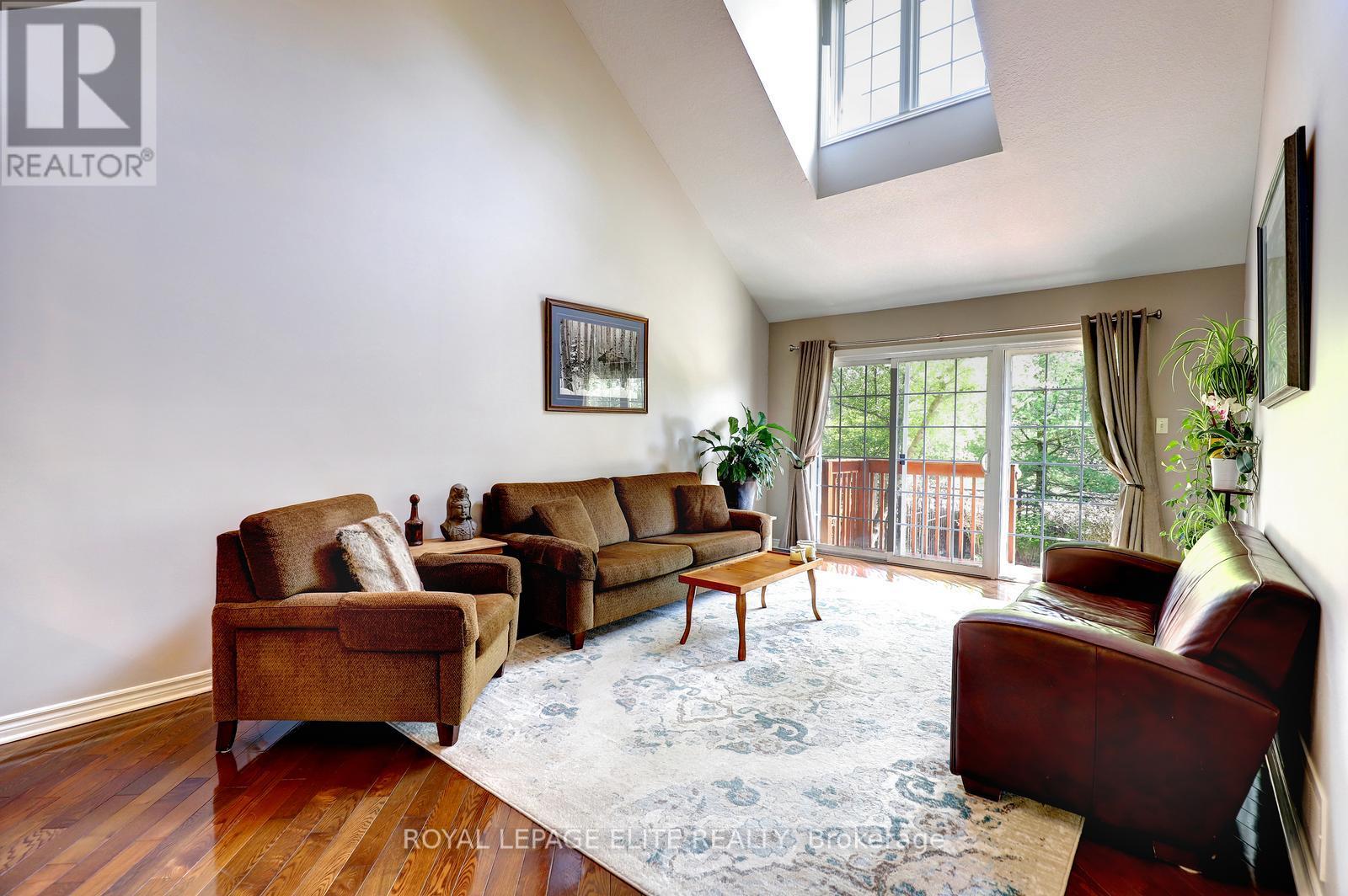 118 Lynch Circle, Guelph, Ontario  N1L 1R8 - Photo 14 - X13208040