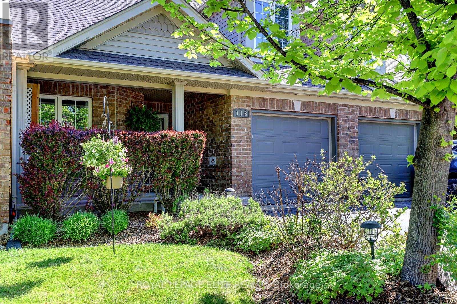 118 Lynch Circle, Guelph, Ontario  N1L 1R8 - Photo 2 - X13208040