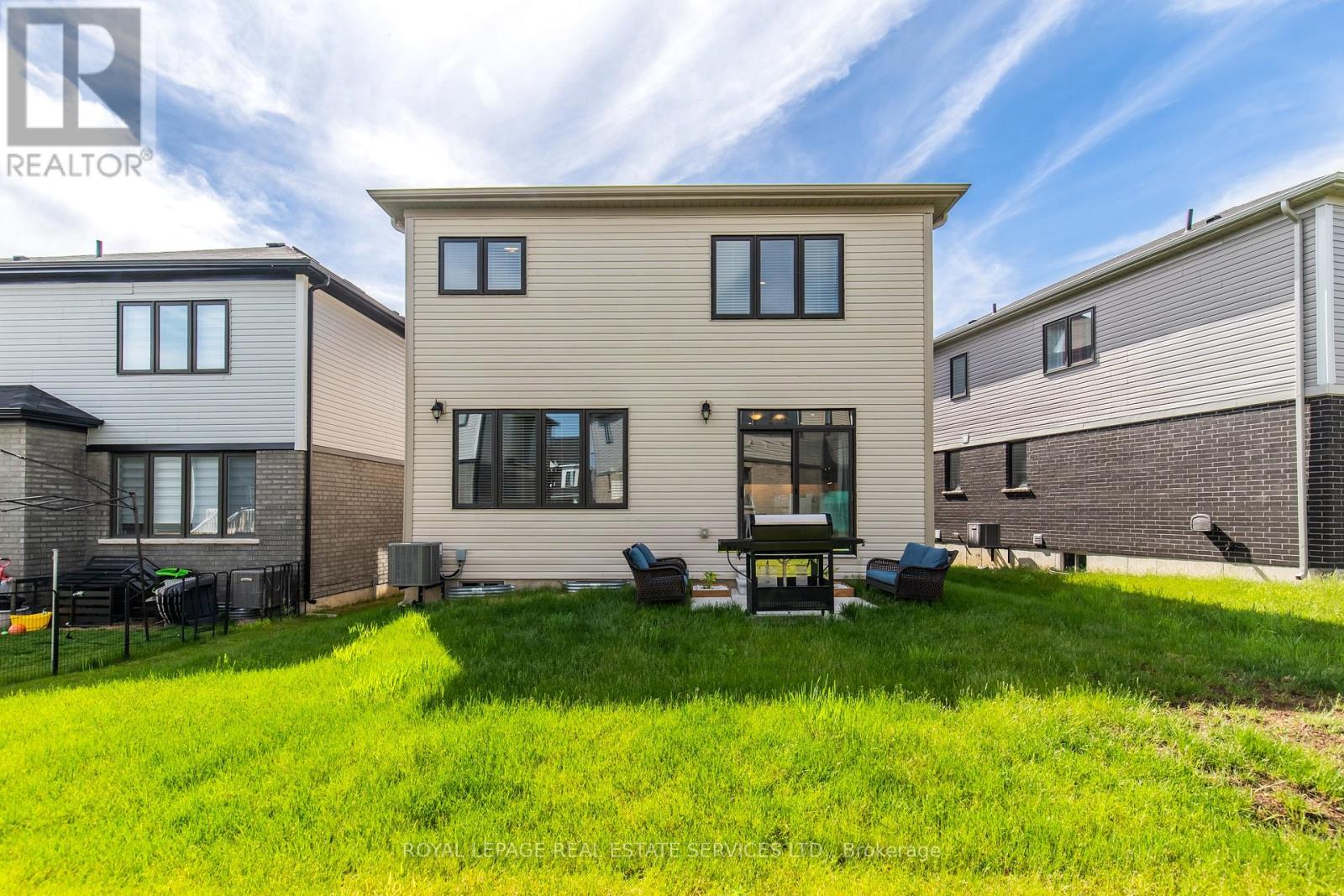 18 Santos Drive, Haldimand, Ontario  N3W 0H1 - Photo 42 - X13208042