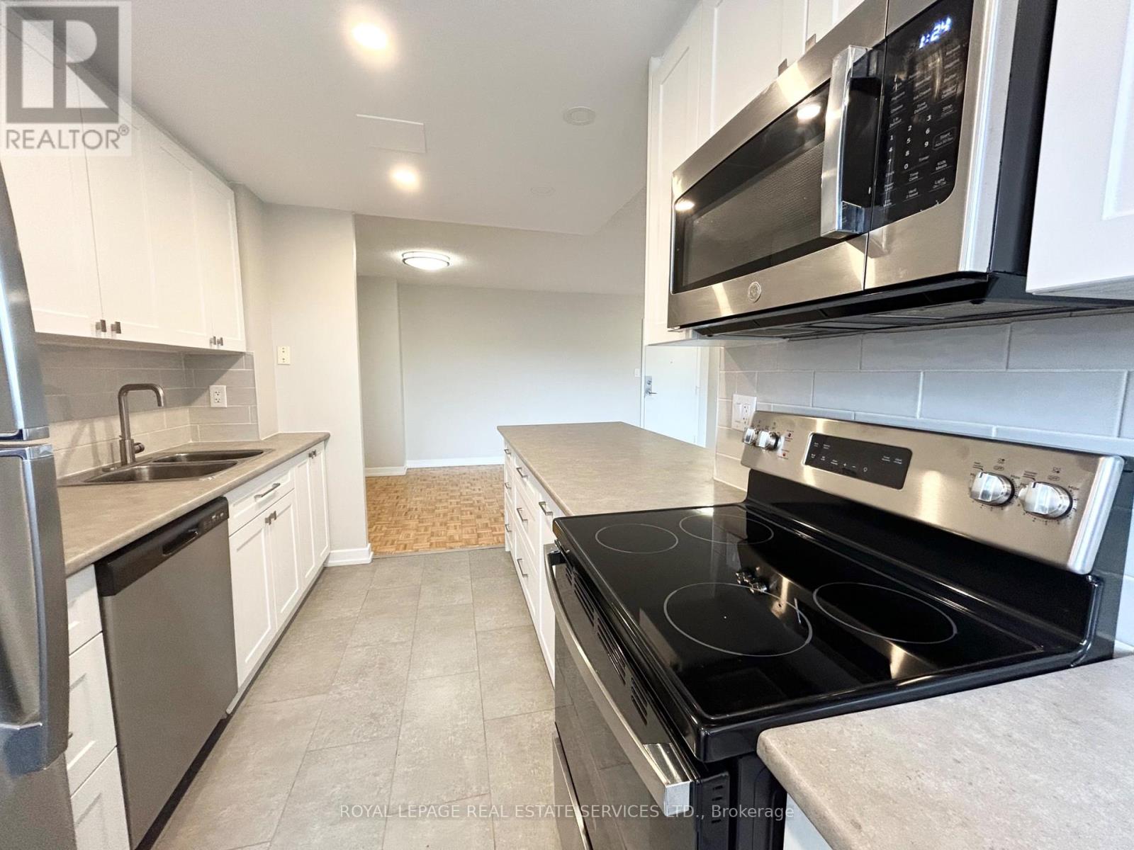 1411 - 1 Cedarwoods Crescent, Kitchener, Ontario  N2C 2L8 - Photo 9 - X13208048
