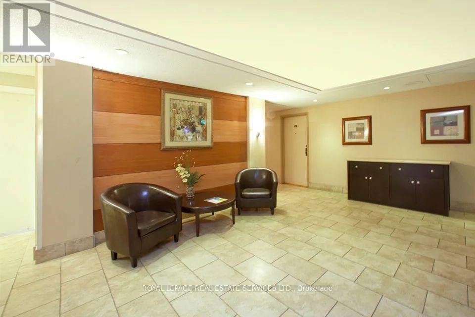 1711 - 1 Cedarwoods Crescent, Kitchener, Ontario  N2C 2L8 - Photo 3 - X13208088