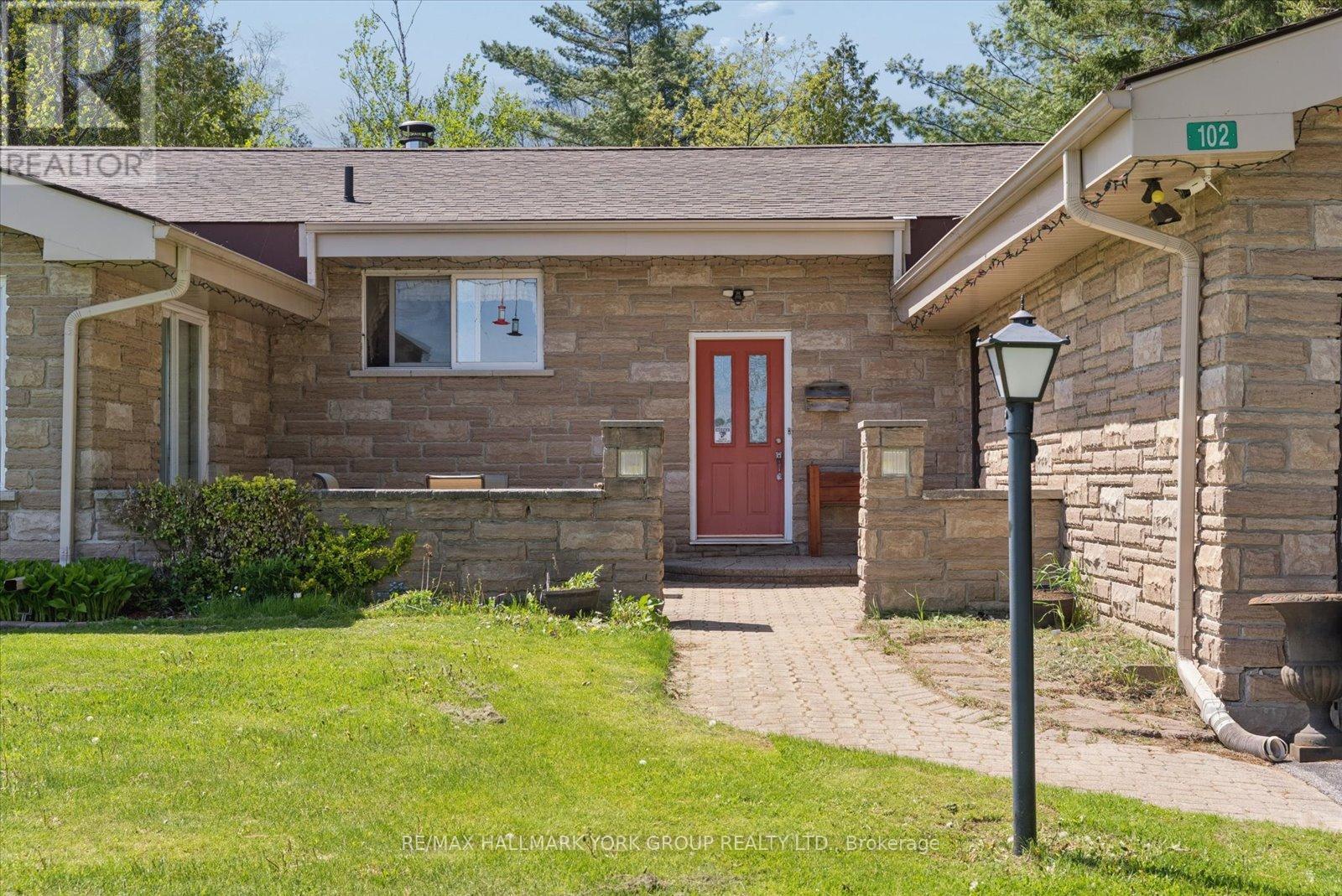 102 Albert Street, Kawartha Lakes, Ontario  K0M 1K0 - Photo 10 - X13208096