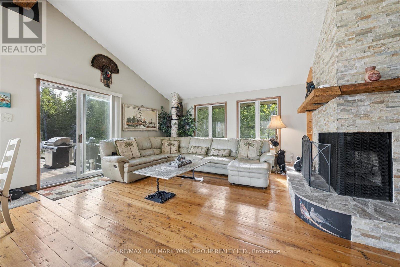 102 Albert Street, Kawartha Lakes, Ontario  K0M 1K0 - Photo 15 - X13208096