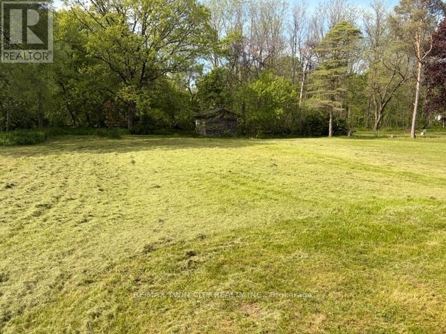 37 Young Street, Blandford-Blenheim, Ontario  N0J 1S0 - Photo 3 - X13208116