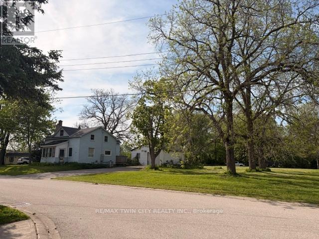 37 Young Street, Blandford-Blenheim, Ontario  N0J 1S0 - Photo 9 - X13208116