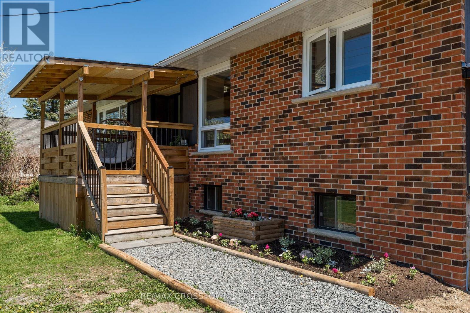 163 Main Street, Perry, Ontario  P0A 1R0 - Photo 2 - X13208174