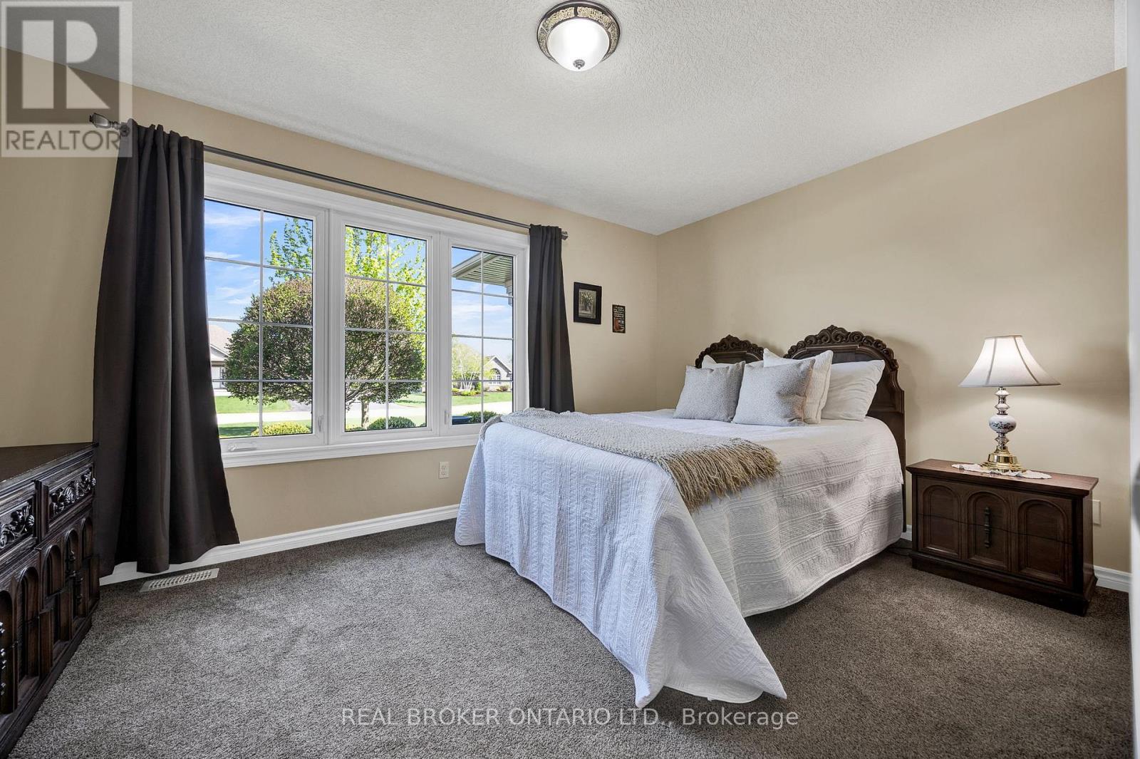 7826 Colonial Drive, Perth East, Ontario  N4W 3G9 - Photo 13 - X13208234