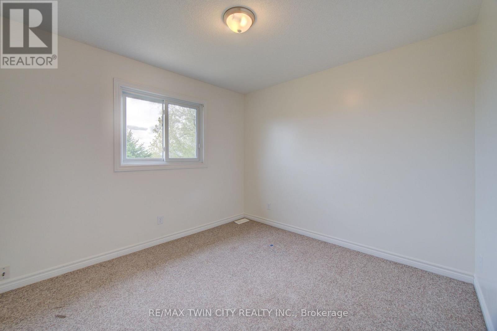 465 Colt Street, Waterloo, Ontario  N2K 4N8 - Photo 19 - X13208248