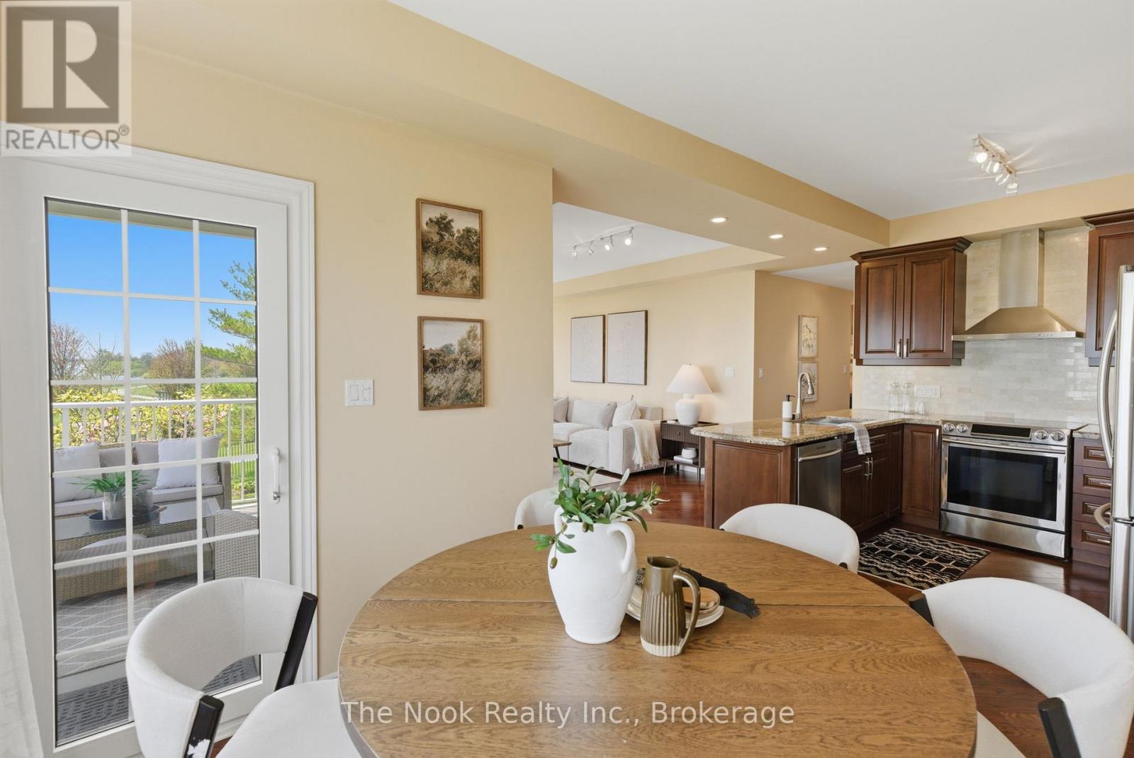 201 - 395 Lakebreeze Drive, Clarington, Ontario  L1B 0A5 - Photo 23 - E13208396