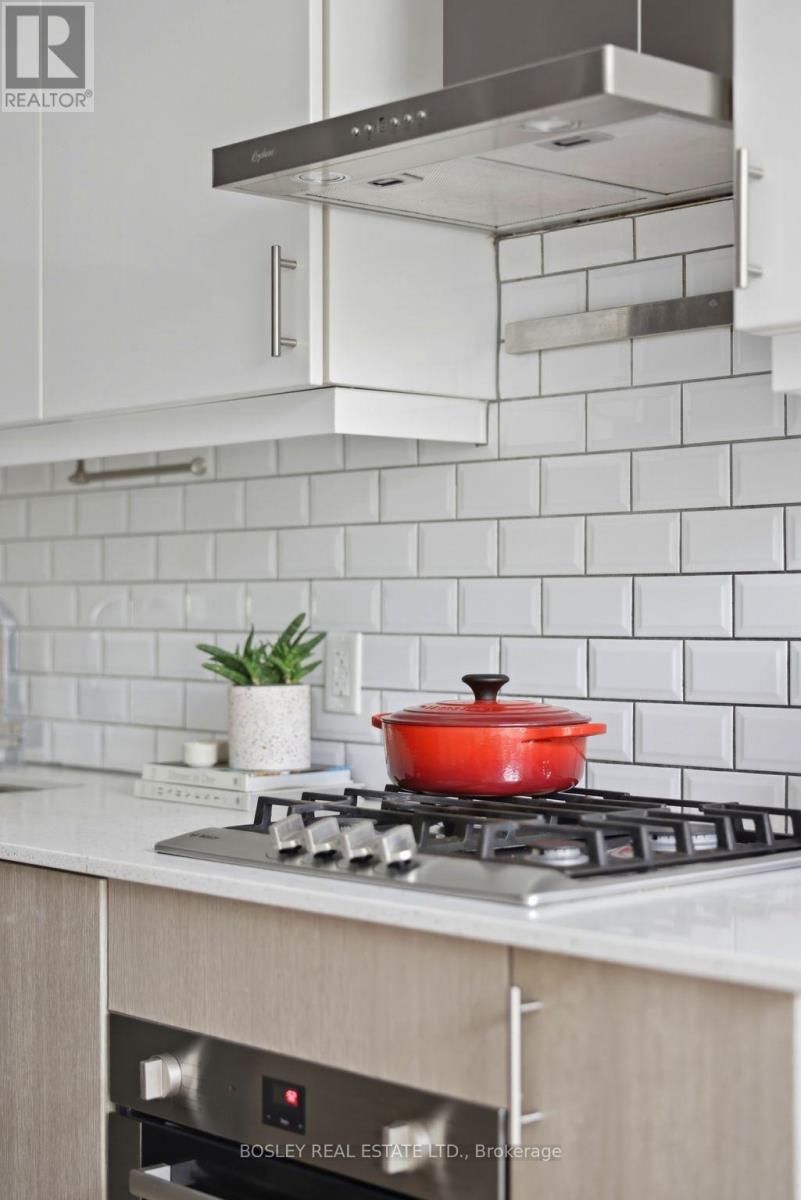 151 - 38 Howard Park Avenue, Toronto, Ontario M6R 0A7 - Photo 10 - W13129204