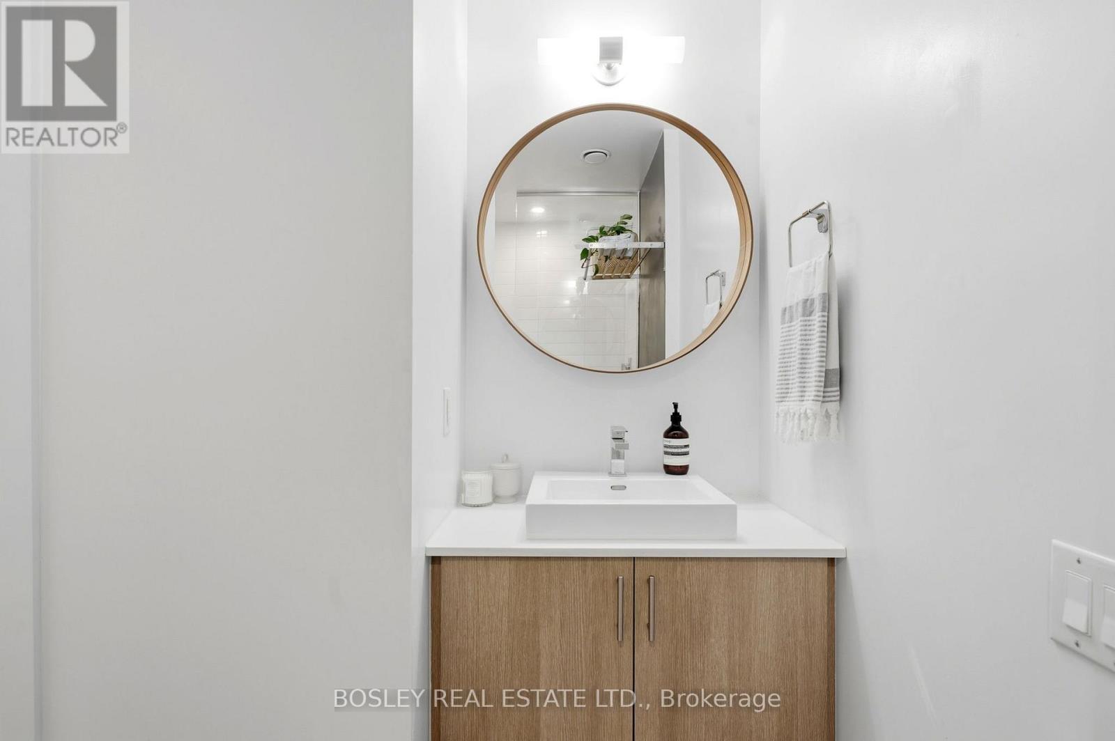 151 - 38 Howard Park Avenue, Toronto, Ontario M6R 0A7 - Photo 16 - W13129204