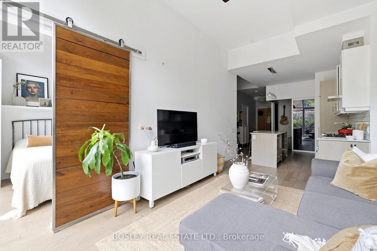 151 - 38 Howard Park Avenue, Toronto, Ontario M6R 0A7 - Photo 21 - W13129204
