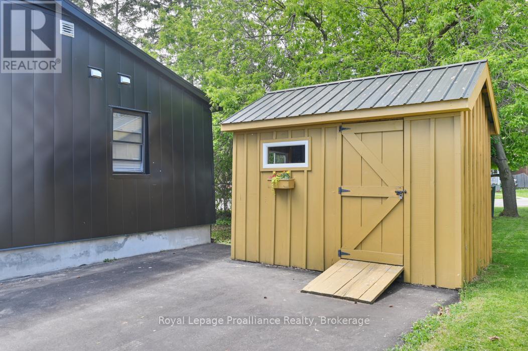 2 Howard Street, Belleville, Ontario  K8P 3S9 - Photo 25 - X13208454