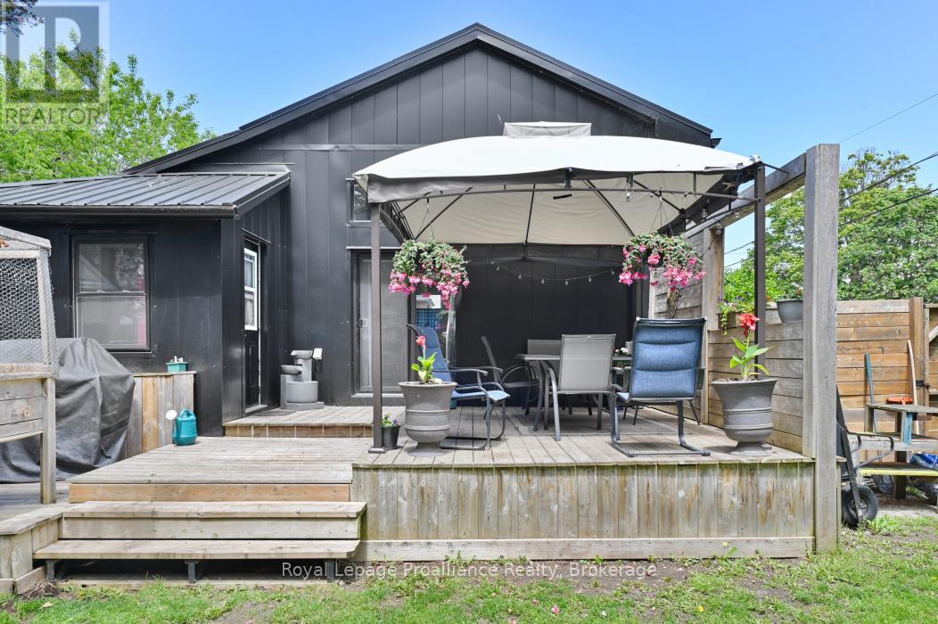 2 Howard Street, Belleville, Ontario  K8P 3S9 - Photo 28 - X13208454