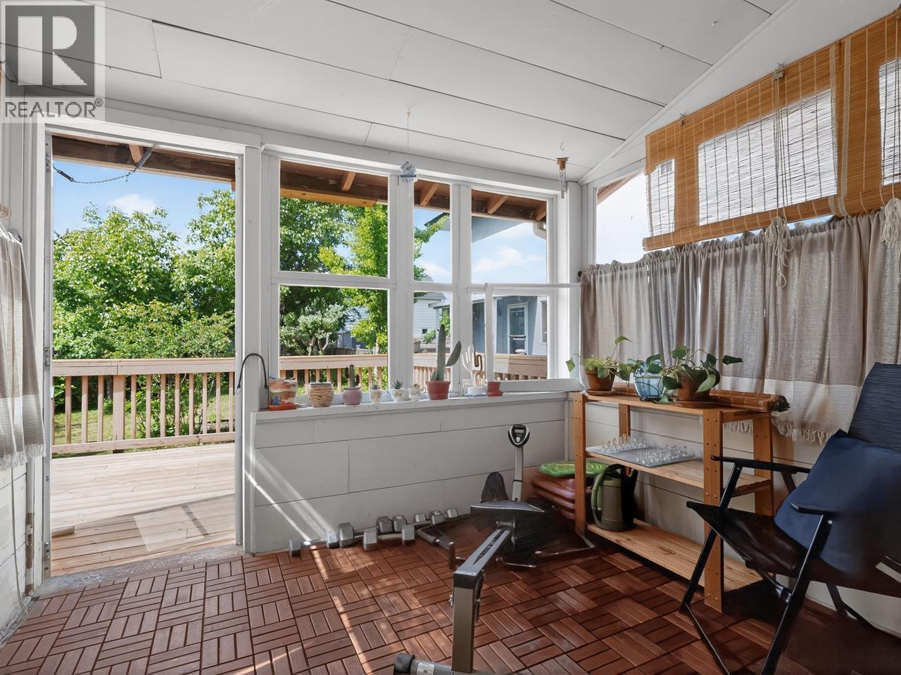 836 Thirteenth Street, New Westminster, British Columbia  V3M 4M9 - Photo 18 - R3127567
