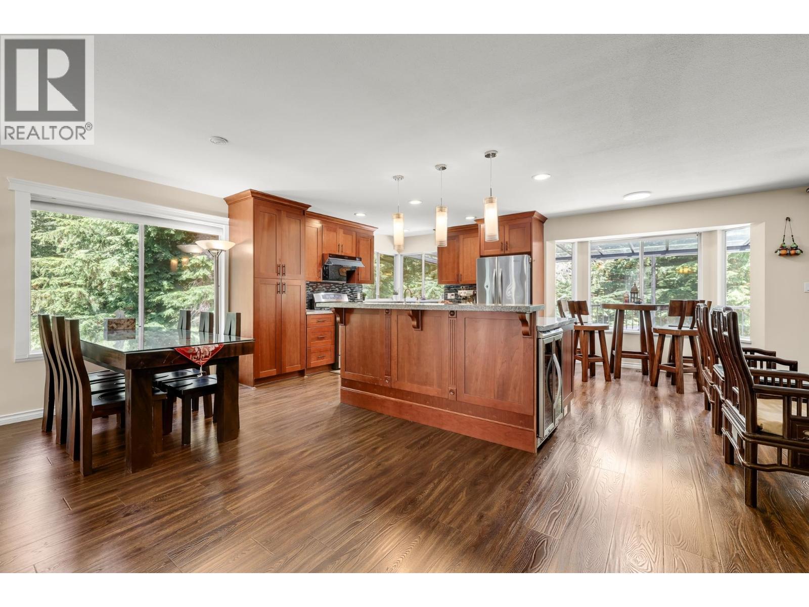 26115 124 Avenue, Maple Ridge, British Columbia  V2W 1C4 - Photo 4 - R3128197