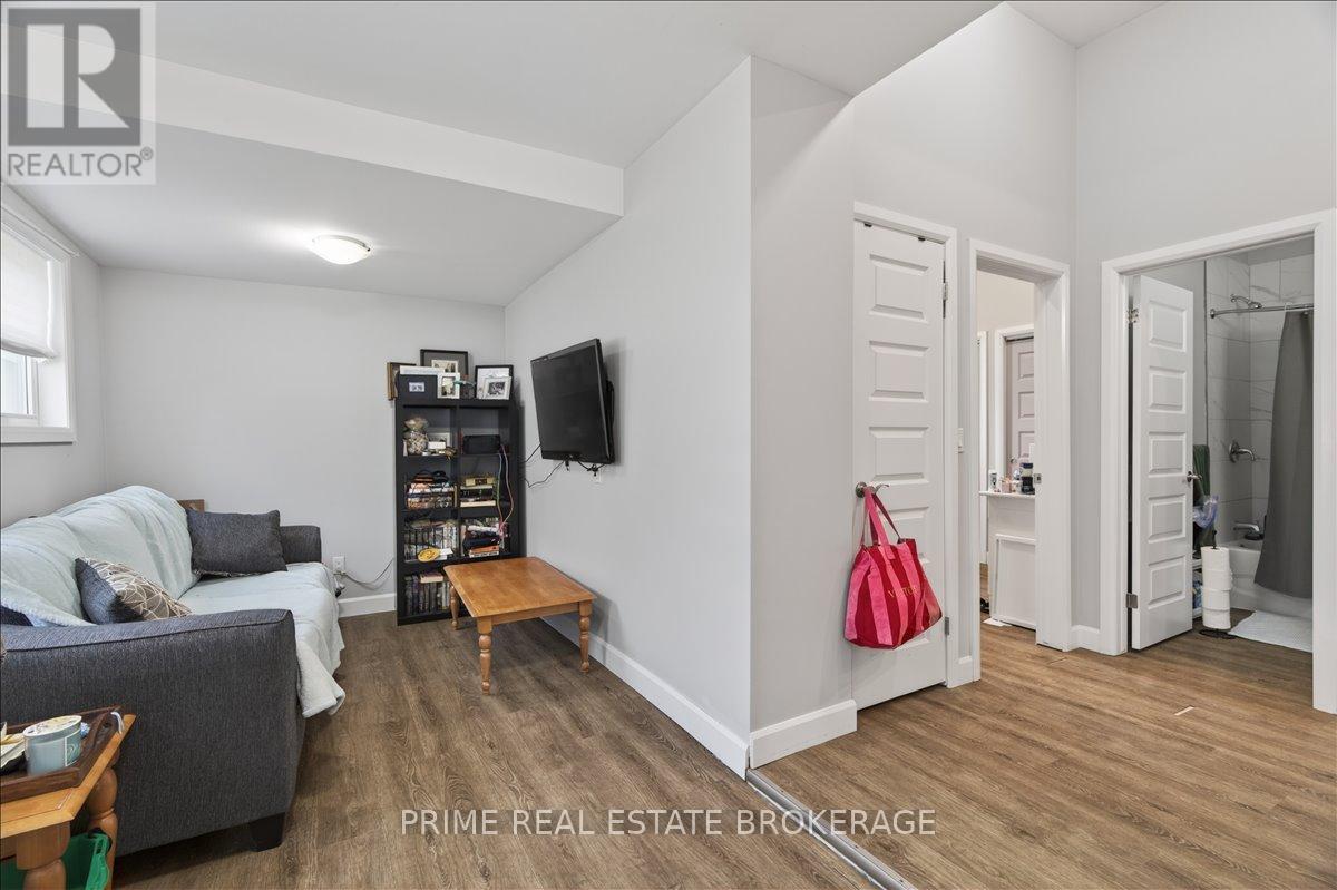 193 Clarence Street, London East, Ontario  N6B 2J8 - Photo 18 - X13208316