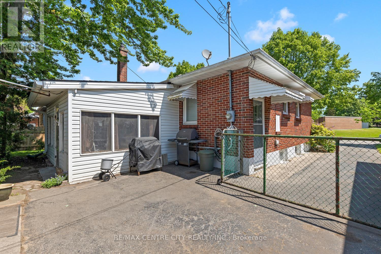 219 Fairway Avenue, London East, Ontario  N5W 1J2 - Photo 32 - X13208490
