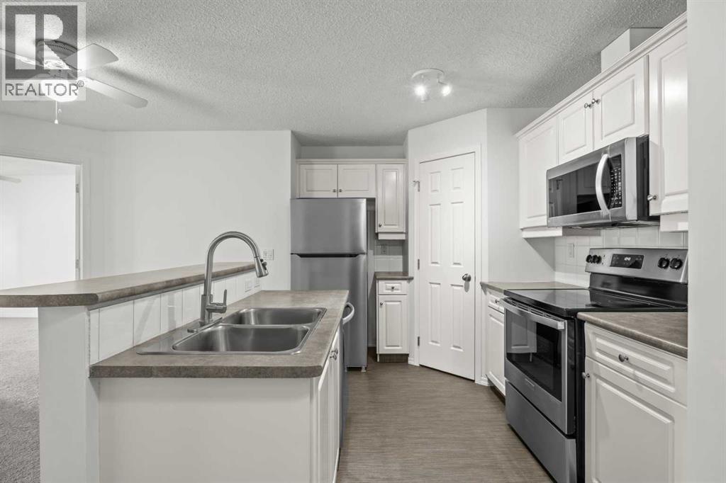 209, 260 Shawville Way Se, Calgary, Alberta  T2Y 3Z7 - Photo 5 - A2309674