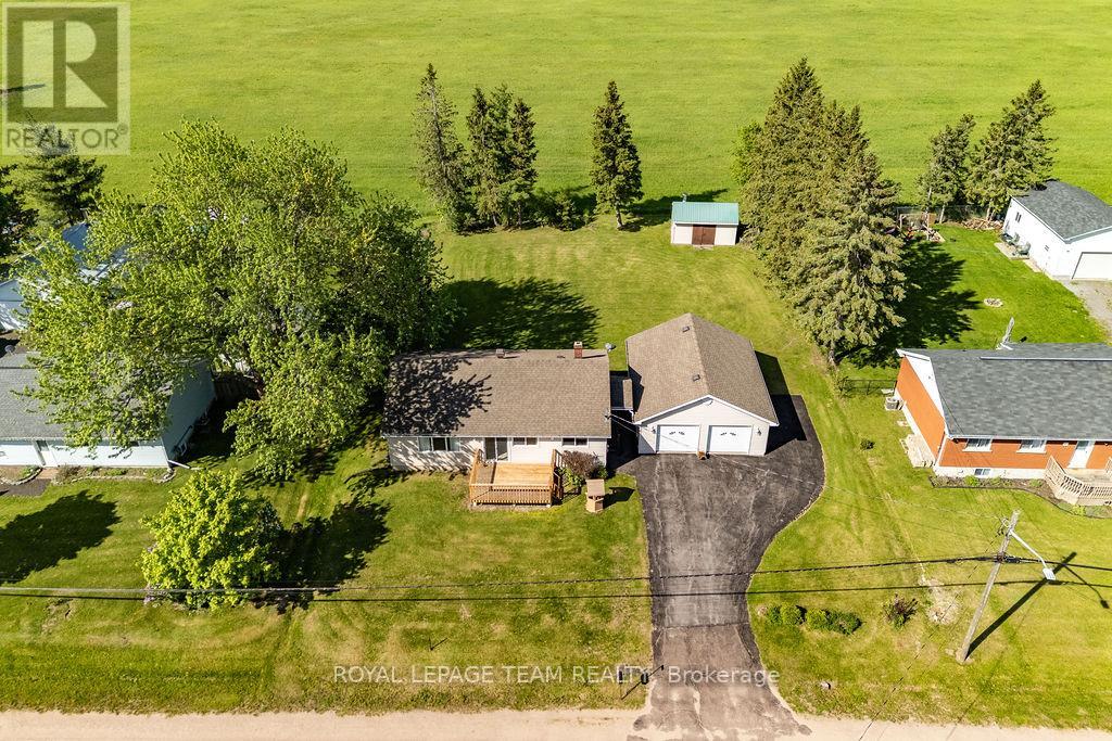 111 Campbell Drive, Mcnab/braeside, Ontario K7S 3G9 - Photo 32 - X13208486