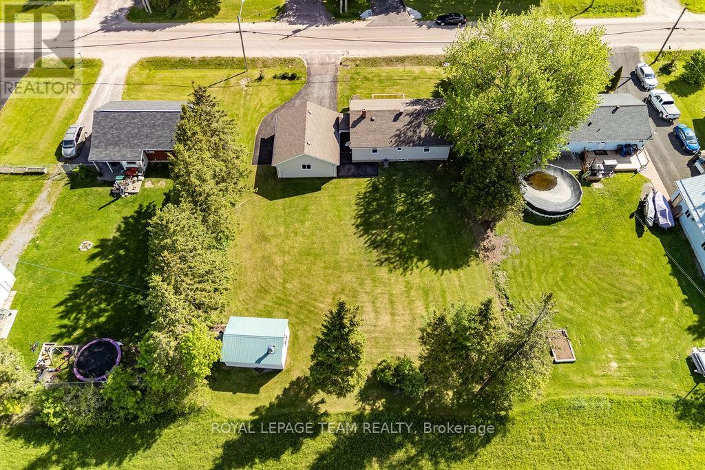 111 Campbell Drive, Mcnab/braeside, Ontario K7S 3G9 - Photo 34 - X13208486