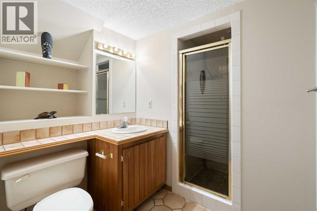 8 Hawkwood Place Nw, Calgary, Alberta  T3G 1X6 - Photo 36 - A2313839