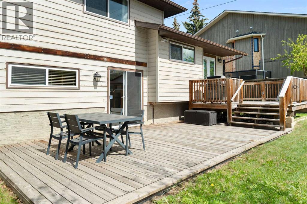 8 Hawkwood Place Nw, Calgary, Alberta  T3G 1X6 - Photo 46 - A2313839