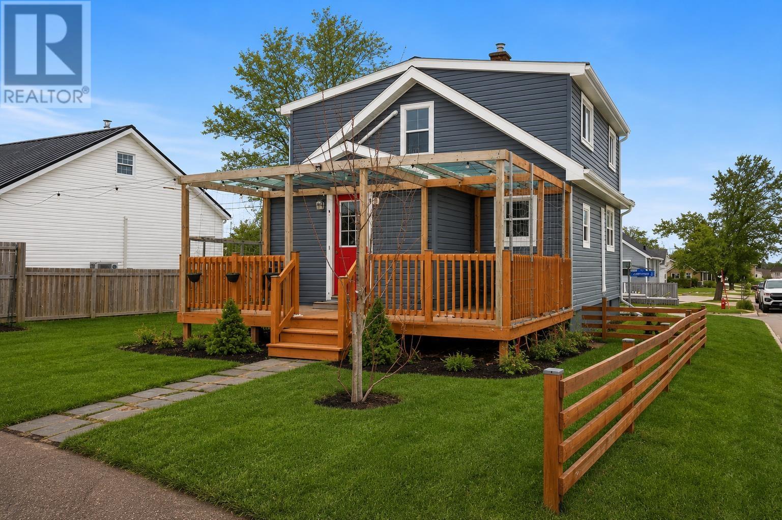 413 Hawthorne Avenue, Summerside, Prince Edward Island  C1N 2E3 - Photo 2 - 202605555